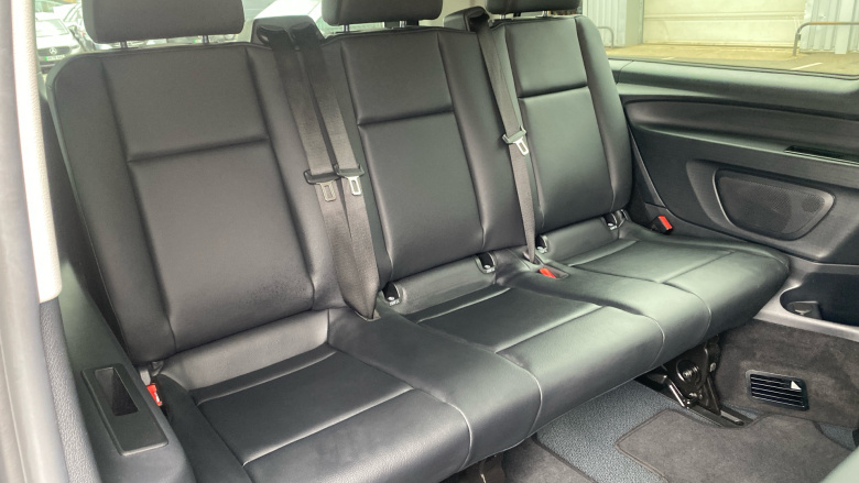 Mercedes-Benz Vito L3 Diesel Rwd 114CDI Pro Van 9G-Tronic